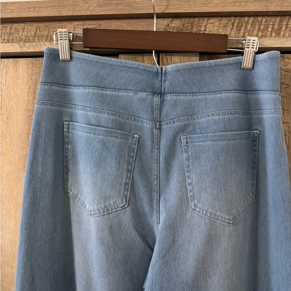 Halara Flex High Waisted Baggy Wide Leg Jeans - Picture 7 of 12